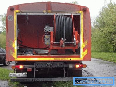 Аварійні машини допомагають вирішити проблеми Аварійні машини допомагають вирішити проблеми