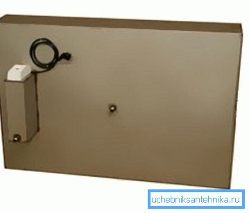 Бак 200 літрів для душа з підігрівом, пофарбований для захисту від зовнішніх впливів Бак 200 літрів для душа з підігрівом, пофарбований для захисту від зовнішніх впливів