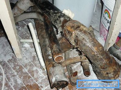 2756 Демонтовані ділянки старого стояка