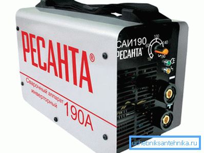 Для наших цілей підійде найдешевший прилад: потреба в струмі не перевищить 30 ампер. Для наших цілей підійде найдешевший прилад: потреба в струмі не перевищить 30 ампер.