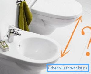 Якщо подібним методом встановлюються кілька сантехнічних приладів, то обов'язково необхідно враховувати відстань між ними або ж купувати повноцінну секцію Якщо подібним методом встановлюються кілька сантехнічних приладів, то обов'язково необхідно враховувати відстань між ними або ж купувати повноцінну секцію