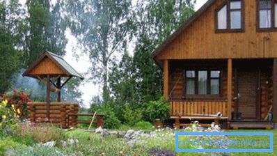 Де розташувати колодязь - дуже важливе завдання, тут необхідно буде дотримати баланс навантаження на грунтові води, але, думається, на фото будинок занадто близько від колодязя Де розташувати колодязь - дуже важливе завдання, тут необхідно буде дотримати баланс навантаження на грунтові води, але, думається, на фото будинок занадто близько від колодязя