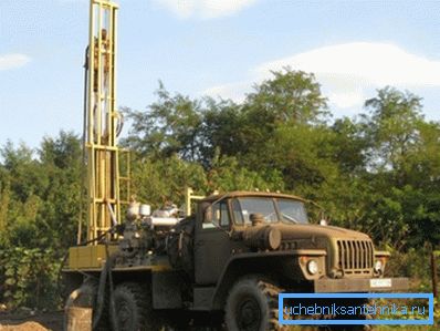 Йде процес буріння Йде процес буріння