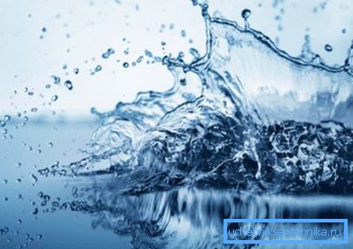Використання води, як і інших природних ресурсів, в комерційних цілях підлягає обов'язковому оподаткуванню Використання води, як і інших природних ресурсів, в комерційних цілях підлягає обов'язковому оподаткуванню