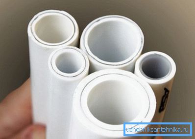 Вироби з внутрішнім армуванням Вироби з внутрішнім армуванням