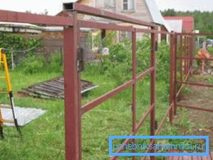 Каркас паркану з профтруби Каркас паркану з профтруби