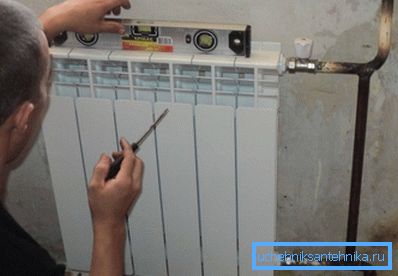 Контроль рівня положення обігрівача Контроль рівня положення обігрівача
