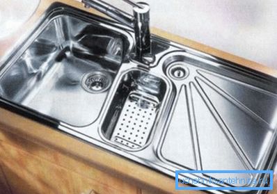 Кухонна залізна раковина Кухонна залізна раковина