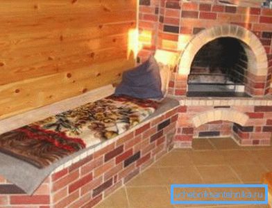 Лежанку робіть не вище 900 мм від підлоги Лежанку робіть не вище 900 мм від підлоги