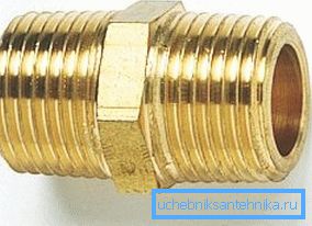 Любительське фото сполучної муфти із зовнішнім різьбленням циліндричного типу