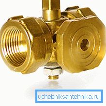 Масивний корпус з товстими стінками свідчить про високу надійність крана Масивний корпус з товстими стінками свідчить про високу надійність крана
