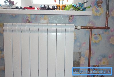Мідь і алюміній в одному контурі опалення - небезпечне поєднання. Мідь і алюміній в одному контурі опалення - небезпечне поєднання.