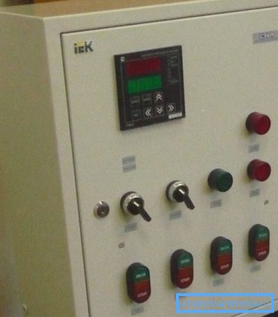 Металевий ящик управління вентиляцією Металевий ящик управління вентиляцією