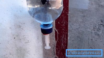 Модель з клапаном зі шприца Модель з клапаном зі шприца