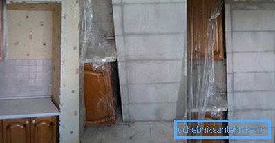 На фото частина конструкції спочатку максимально звузили, а потім відновили На фото частина конструкції спочатку максимально звузили, а потім відновили