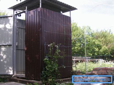 На фото - приклад конструкції з металу. На фото - приклад конструкції з металу.