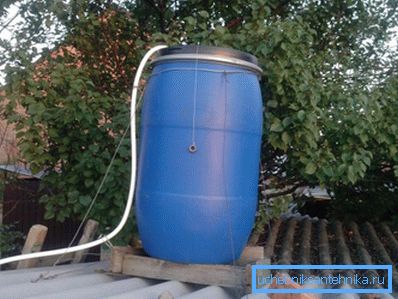 Наповнення ємності для душа водою Наповнення ємності для душа водою