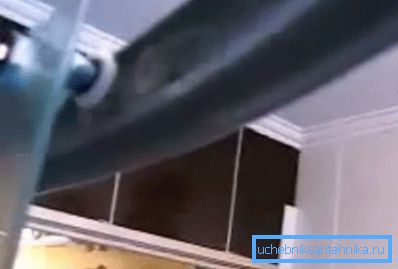 навішуємо дверки навішуємо дверки