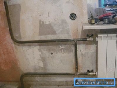 Новий стояк в опалювальній системі Новий стояк в опалювальній системі