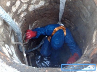 Обов'язковим етапом є механічна очистка (на фото) Обов'язковим етапом є механічна очистка (на фото)