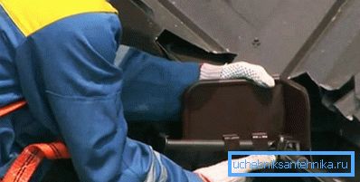 обмежувач переливу