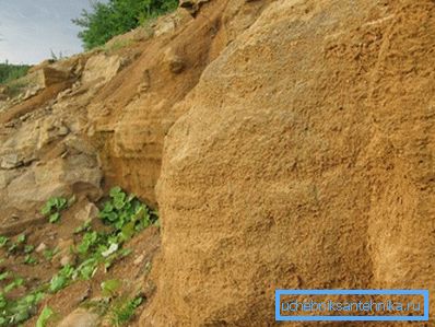 Осадові породи легко розмиваються грунтовими водами. Заростання свердловини опадами неминуче осадові породи легко розмиваються грунтовими водами. Заростання свердловини опадами неминуче