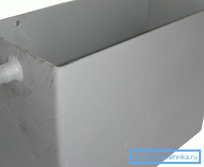 Відкритий розширювальний бак зі сталі Відкритий розширювальний бак зі сталі