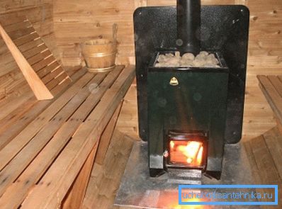 Опалення лазні своїми руками за допомогою печі-кам'янки Опалення лазні своїми руками за допомогою печі-кам'янки