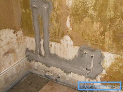 Перед замуровування труб потрібно перевірити цілісність з'єднань Перед замуровування труб потрібно перевірити цілісність з'єднань