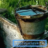 Чому в колодязі каламутна вода, коли йому «сто років в обід» і весь дерев'яний остов прогнив, відповідь очевидна - за ним теж потрібно доглядати Чому в колодязі каламутна вода, коли йому «сто років в обід» і весь дерев'яний остов прогнив, відповідь очевидна - за ним теж потрібно доглядати