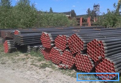 Правильне складування труб. Правильне складування труб.