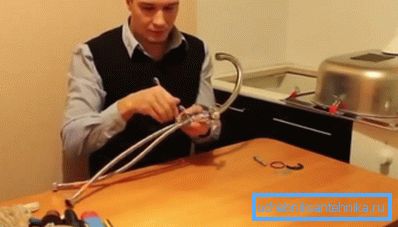 прикручуємо шланги прикручуємо шланги