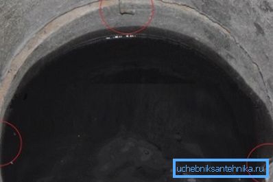 Проведений демонтаж при зміщенні бетонних кілець. Проведений демонтаж при зміщенні бетонних кілець.