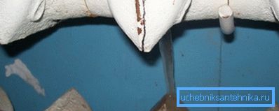 Розморожене під'їзний опалення. Розморожене під'їзний опалення.