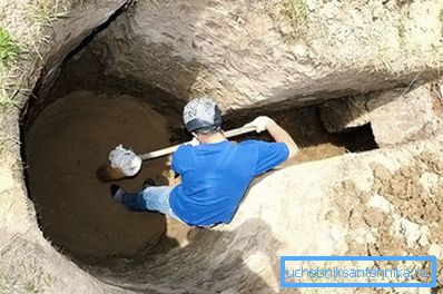 Риття котловану під установку кесона Риття котловану під установку кесона