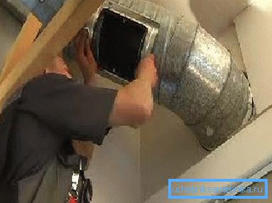 Самостійне виготовлення оглядових люків при їх початковому відсутності Самостійне виготовлення оглядових люків при їх початковому відсутності