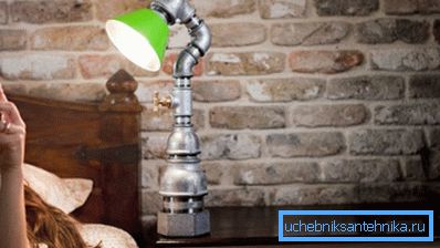 Сантехнічні деталі цілком можна використовувати для виготовлення різних аксесуарів Сантехнічні деталі цілком можна використовувати для виготовлення різних аксесуарів