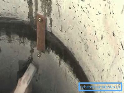 Скріплення бетонних кілець. Скріплення бетонних кілець.
