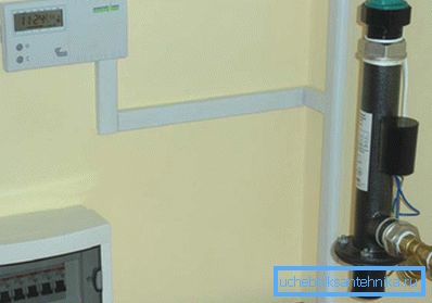Знімок дозволяє оцінити розміри електродного котла. Знімок дозволяє оцінити розміри електродного котла.
