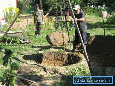 Споруджуємо підйомний механізм. Споруджуємо підйомний механізм.