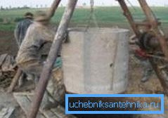 Спусковий механізм з лебідки і триноги. Спусковий механізм з лебідки і триноги.