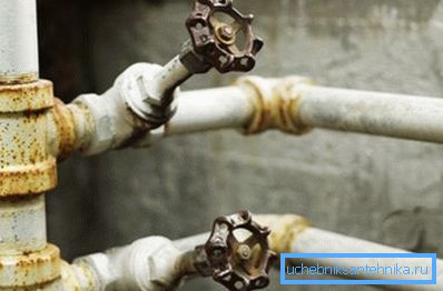 Сталевий водопровід. Сталевий водопровід.