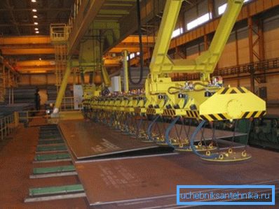 Стан з виробництва труб. Стан з виробництва труб.