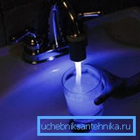 Світла цілком достатньо Світла цілком достатньо