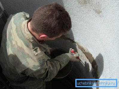Своєчасне обслуговування і ремонт шахти можуть помітно продовжити термін служби колодязя. Своєчасне обслуговування і ремонт шахти можуть помітно продовжити термін служби колодязя.