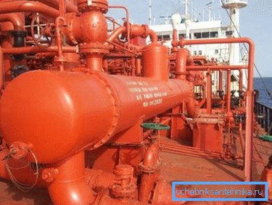 Зріджений газ на танкері. Зріджений газ на танкері.