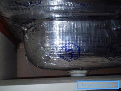 Такий варіант дозволяє позбутися рот шуму в сталевий мийці Такий варіант дозволяє позбутися рот шуму в сталевий мийці