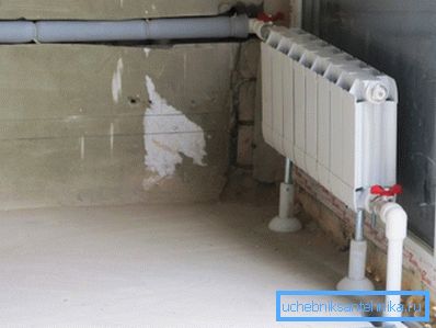 Труби потрібно захищати теплоізоляційним матеріалом Труби потрібно захищати теплоізоляційним матеріалом