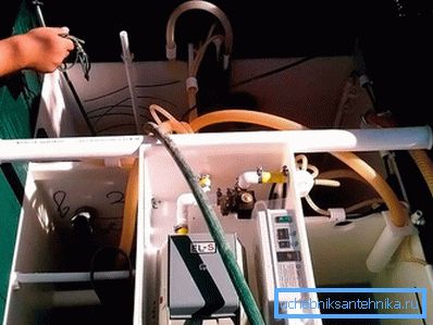 Пристрій септика з глибоким очищенням стоків Пристрій септика з глибоким очищенням стоків