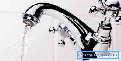 У вентильних варіантах дуже часто свистить кран гарячої води, це також свідчить про знос гумового ущільнювача У вентильних варіантах дуже часто свистить кран гарячої води, це також свідчить про знос гумового ущільнювача